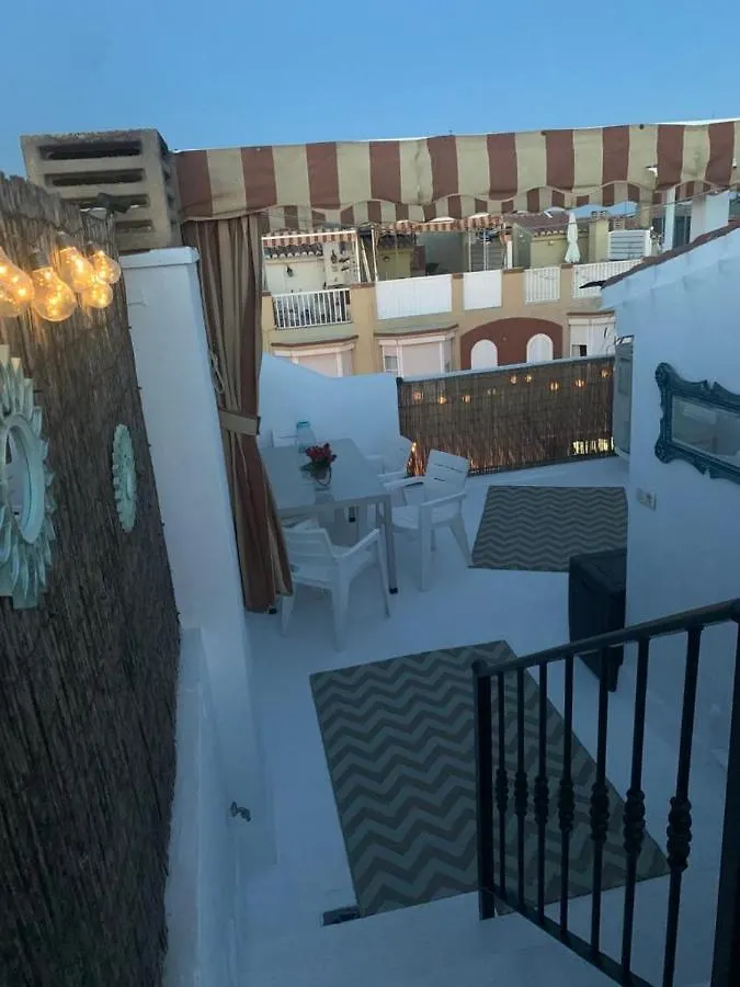Vakantiehuis Paraiso A La Orilla Del Mar Torre de Benagalbon